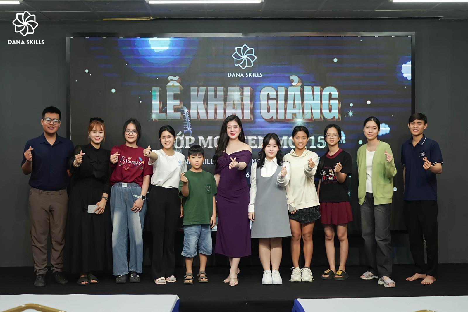 Lễ khai giảng MC Teen 15