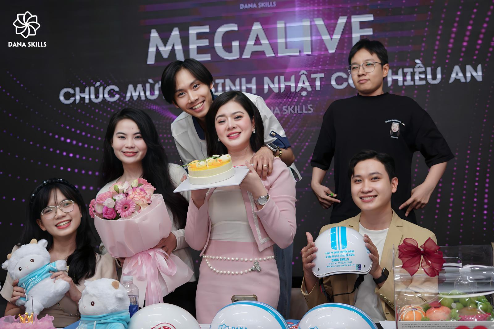 MEGALIVE - MỪNG SINH NHẬT CÔ PHẠM THIỀU AN & RA MẮT DANA SKILLS 2026