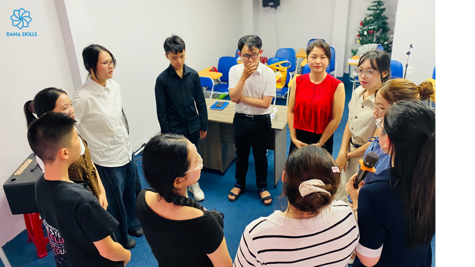 Và hôm nay, hành trình đó đã chính thức bắt đầu cùng GT40. DaNa Skills – Nâng tầm giá trị, kết nối tài năng.